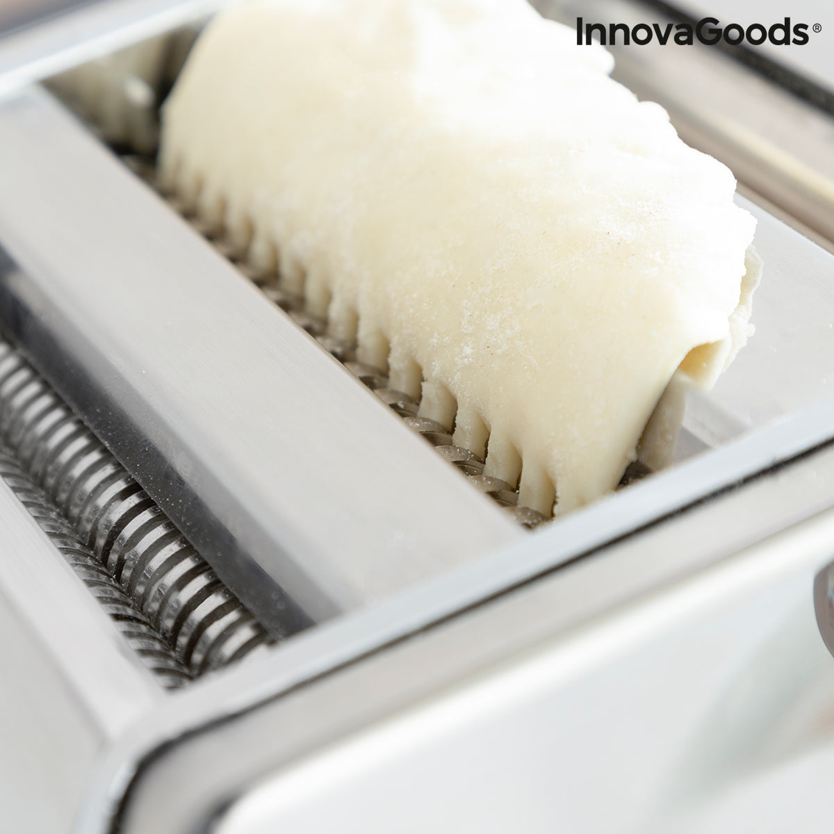 Máquina para hacer pasta fresca con recetas Frashta InnovaGoods