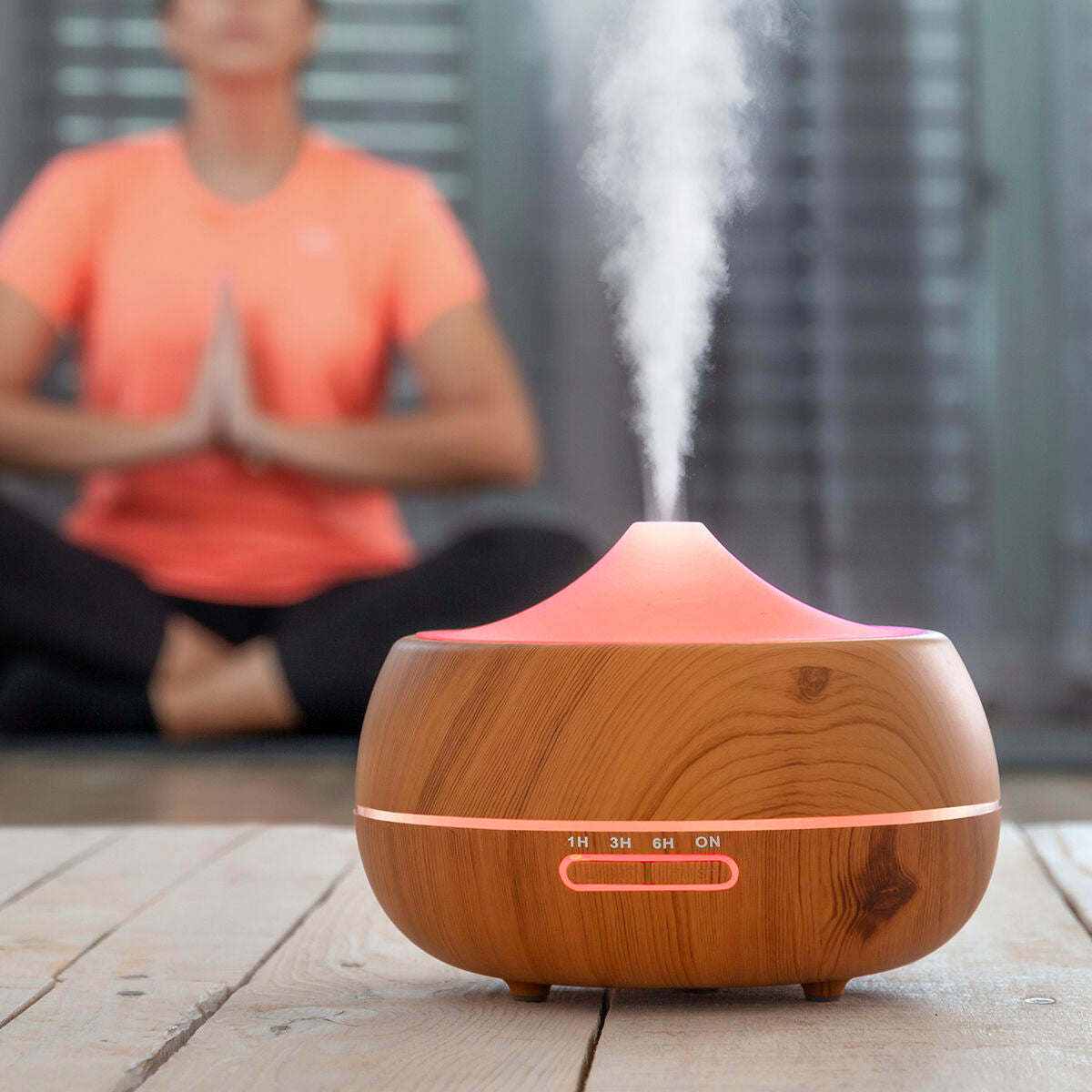 Humidificateur diffuseur d'arômes avec LED multicolores effet bois
