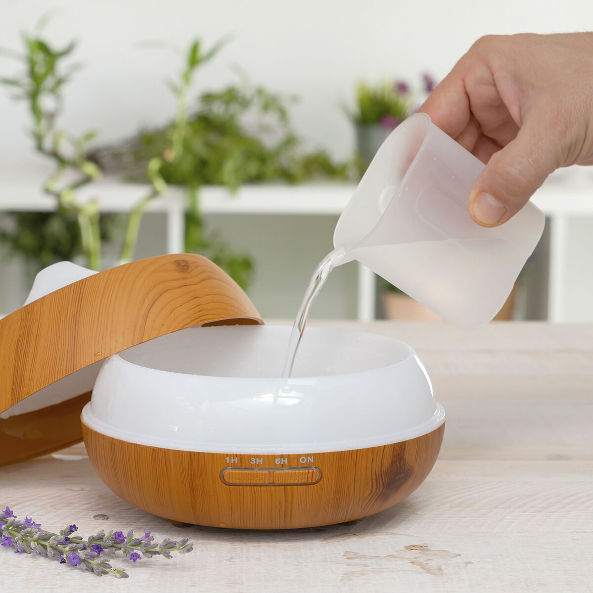 Humidificateur diffuseur d'arômes avec LED multicolores effet bois