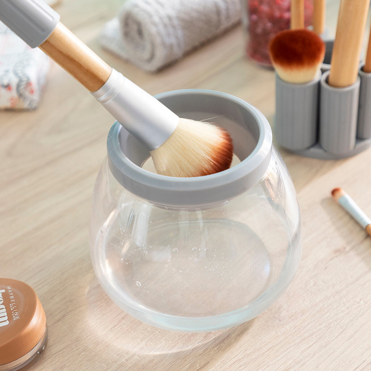 Limpiador y secador automático de brochas de maquillaje Maklin InnovaGoods