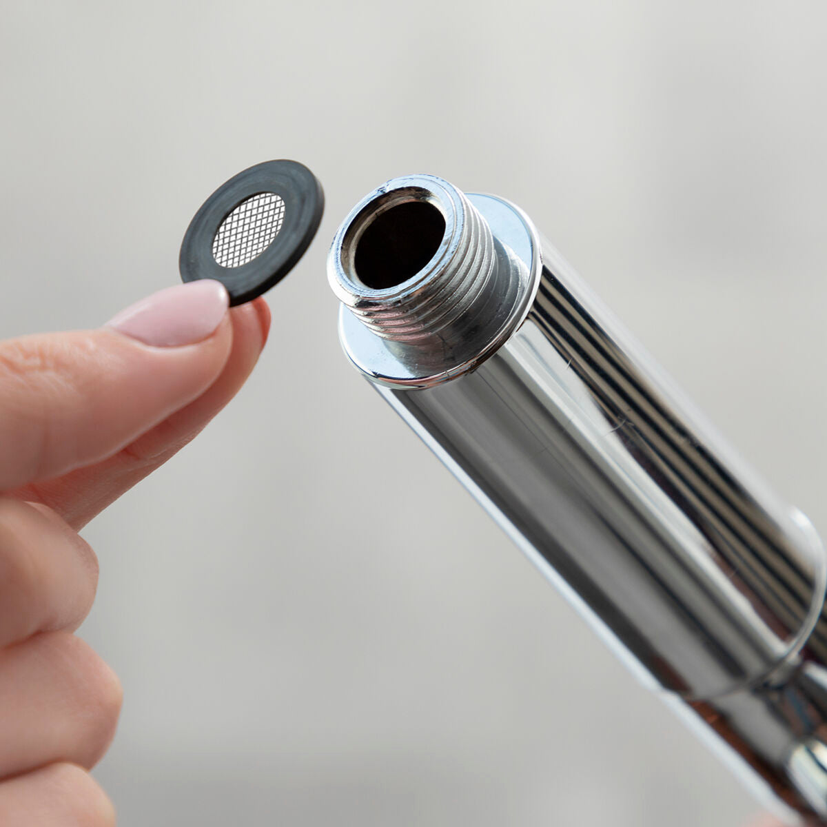 Eco-shower with Pressure Propeller and Purifying Filter Heliwer