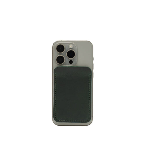Leather MagSafe wallet - The Minimalist