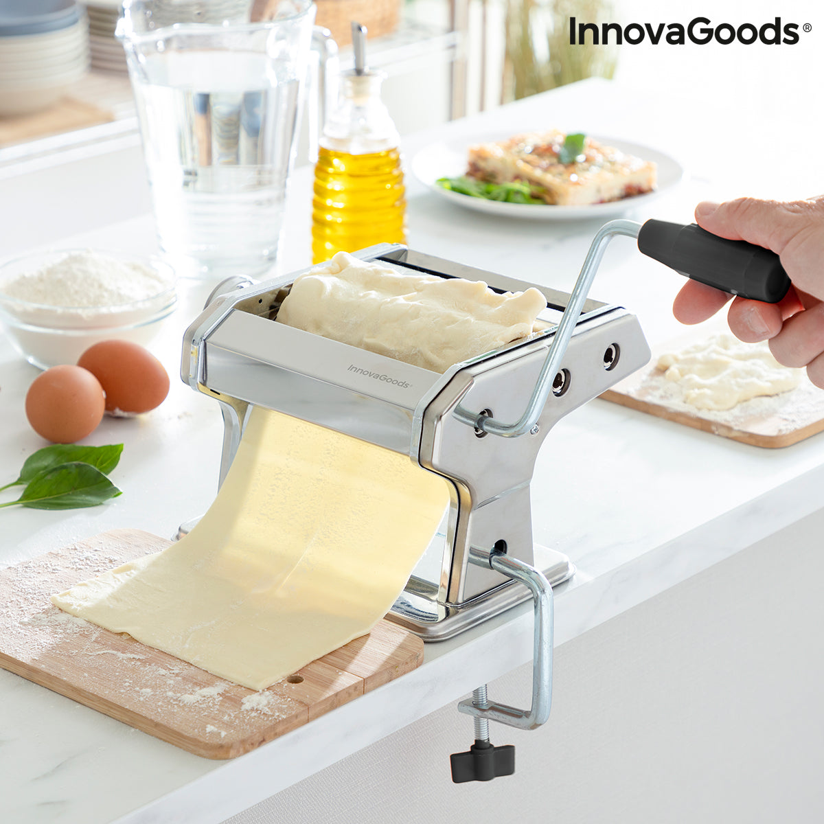Máquina para hacer pasta fresca con recetas Frashta InnovaGoods