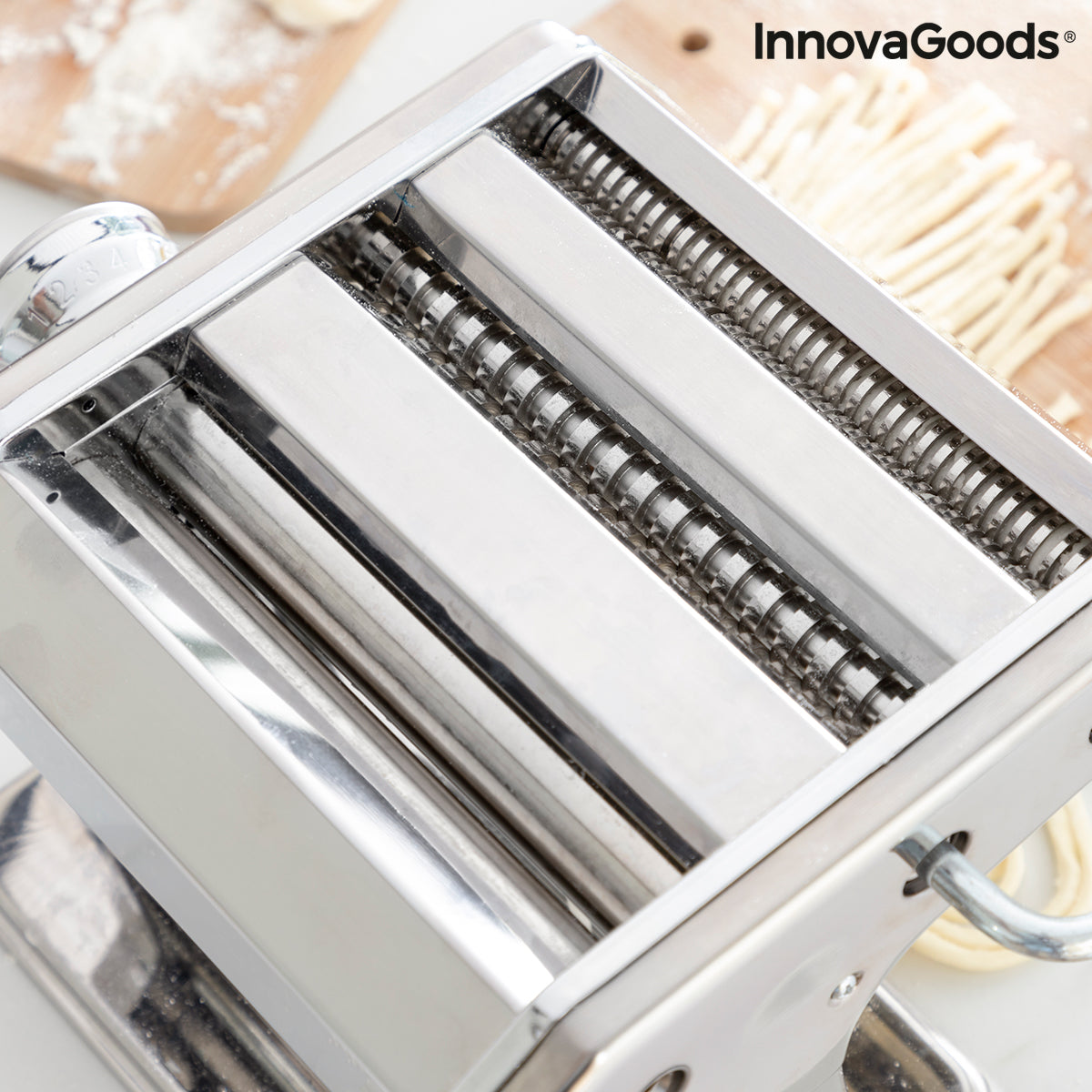 Máquina para hacer pasta fresca con recetas Frashta InnovaGoods
