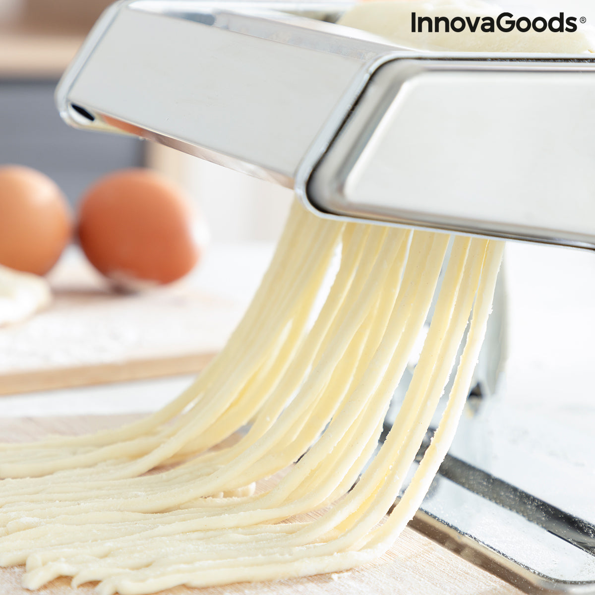 Máquina para hacer pasta fresca con recetas Frashta InnovaGoods