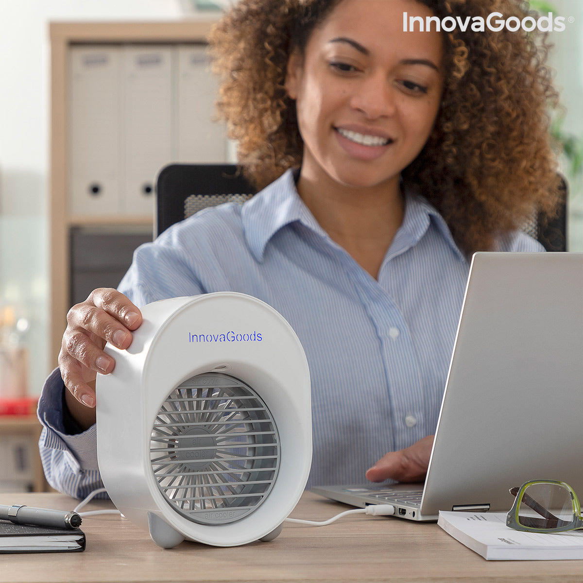 Mini enfriador de aire ultrasónico y humidificador con LED Koolizer InnovaGoods