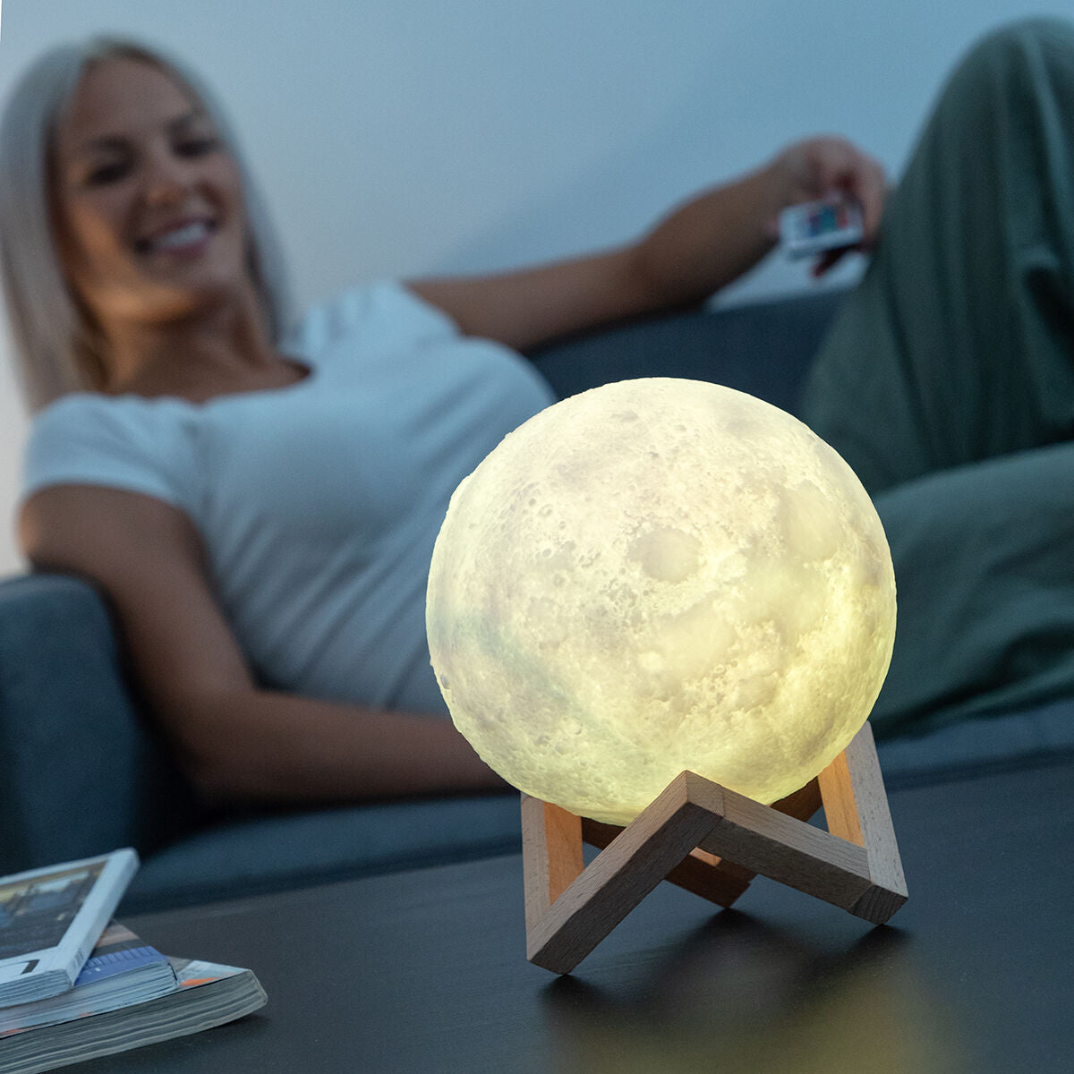 Lámpara de luna LED recargable Moondy InnovaGoods