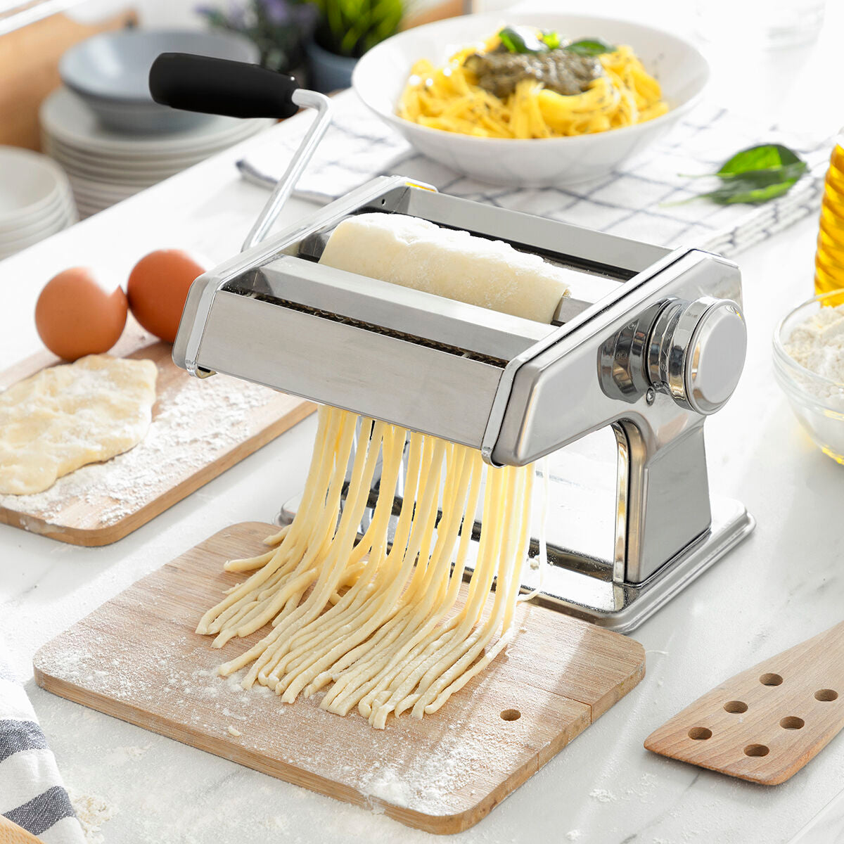 Máquina para hacer pasta fresca con recetas Frashta InnovaGoods