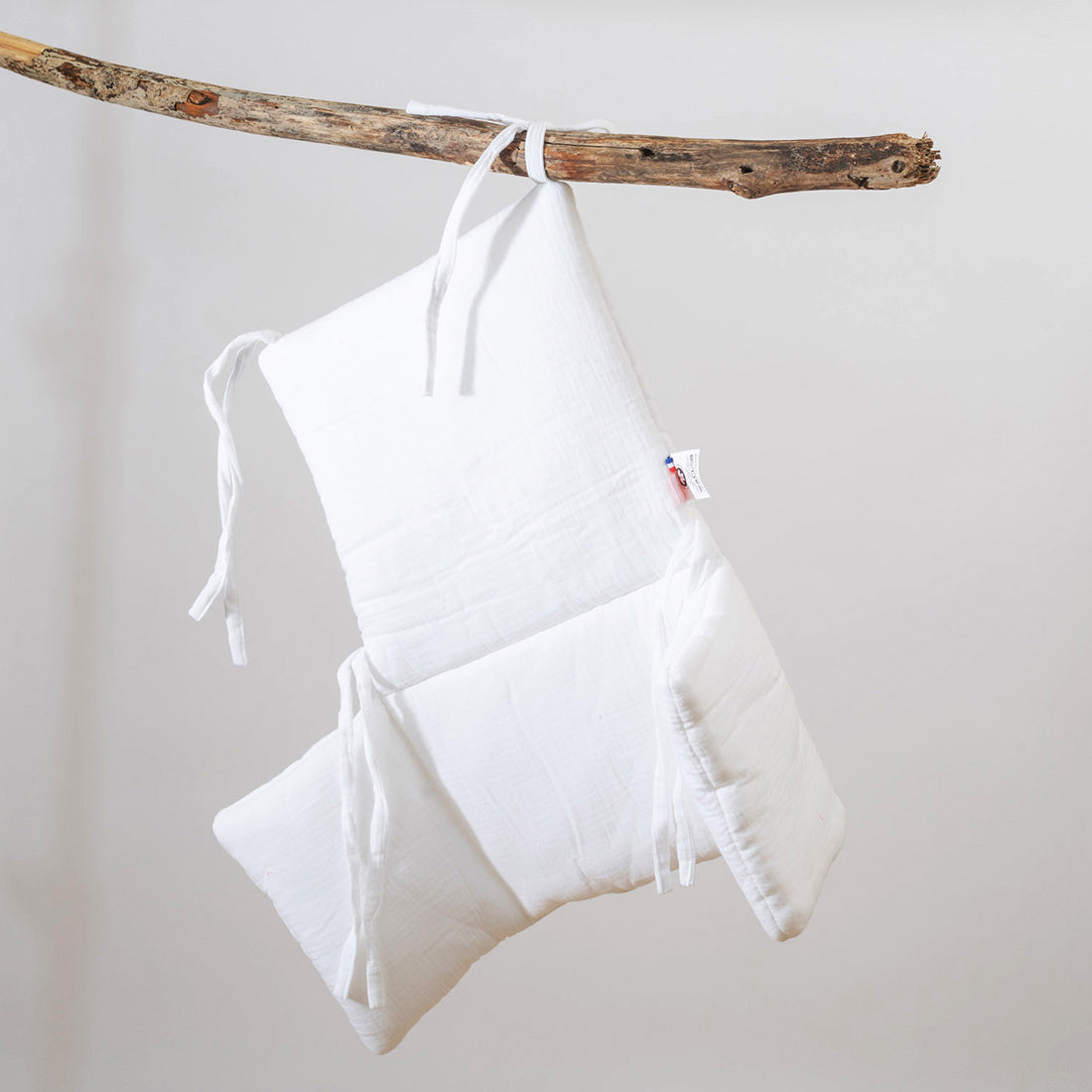 Silla alta acolchada de algodón orgánico - Blanco